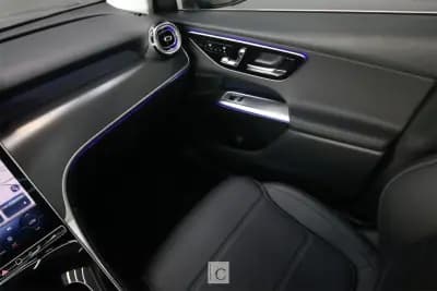 Vendo Mercedes-Benz GLC 300 2023 - 66500 EUR, 32000 km - AUTO.MOTO.pt