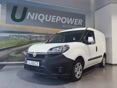 Sell Fiat Doblo 2021 - 10990 EUR, 99701 km - AUTO.MOTO.pt