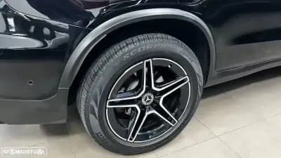 Vendo Mercedes-Benz GLC 300 2021 - 49750 EUR, 70151 km - AUTO.MOTO.pt