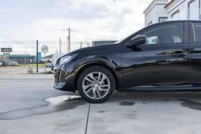 Sell Peugeot 208 2021 - 13490 EUR, 105000 km - AUTO.MOTO.pt