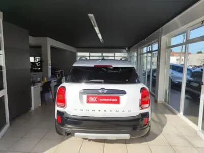 Vendo MINI Countryman 2018 - 19990 EUR, 84000 km - AUTO.MOTO.pt