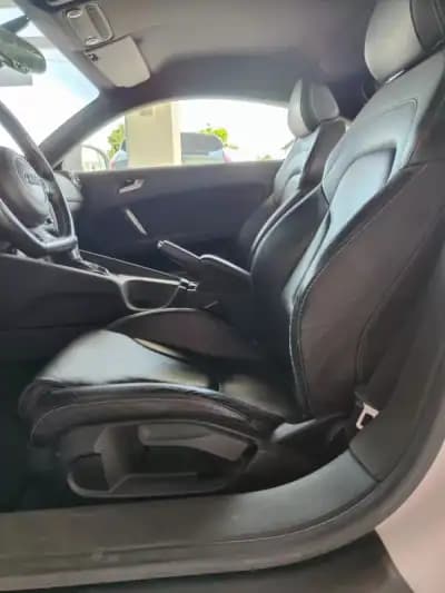 Vendo Audi TT Coupé 2009 - 21150 EUR, 115300 km - AUTO.MOTO.pt