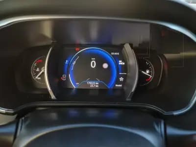 Vendo Renault Mégane 2016 - 14990 EUR, 179000 km - AUTO.MOTO.pt