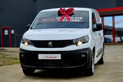 Vendo Peugeot Partner 2022 - 14900 EUR, 84625 km - AUTO.MOTO.pt