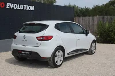 Sell Renault Clio 2014 - 7450 EUR, 229000 km - AUTO.MOTO.pt