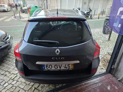 Vendo Renault Clio Break 2008 - 3999 EUR, 208437 km - AUTO.MOTO.pt