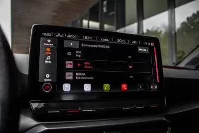 Sell Cupra Leon 2024 - 44990 EUR, 21773 km - AUTO.MOTO.pt