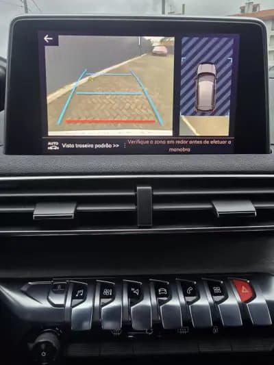 Sell Peugeot 3008 2018 - 22950 EUR, 162300 km - AUTO.MOTO.pt