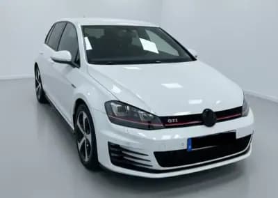 Sell Volkswagen Golf 2013 - 19990 EUR, 191239 km - AUTO.MOTO.pt