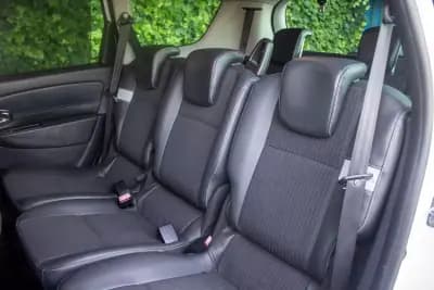 Vendo Renault Grand Scénic 2015 - 12900 EUR, 119300 km - AUTO.MOTO.pt