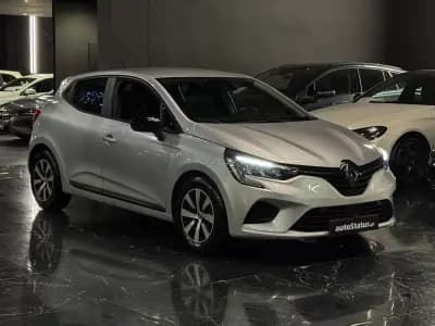 Vendo Renault Clio 2022 - 14990 EUR, 132900 km - AUTO.MOTO.pt