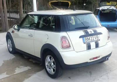 Vendo MINI One 2012 - 8990 EUR, 219000 km - AUTO.MOTO.pt