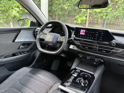 Vendo Citroën C5 X 2023 - 19000 EUR, 97000 km - AUTO.MOTO.pt