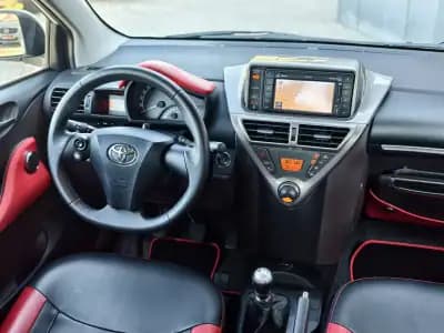 Vendo Toyota iQ 2011 - 10500 EUR, 110000 km - AUTO.MOTO.pt