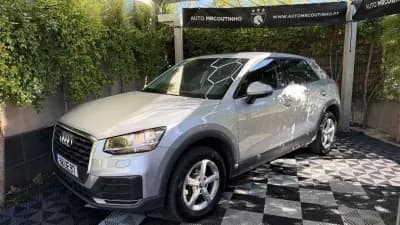 Vendo Audi Q2 2018 - 19900 EUR, 102000 km - AUTO.MOTO.pt