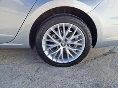 Sell SEAT Leon ST 2017 - 14999 EUR, 140289 km - AUTO.MOTO.pt