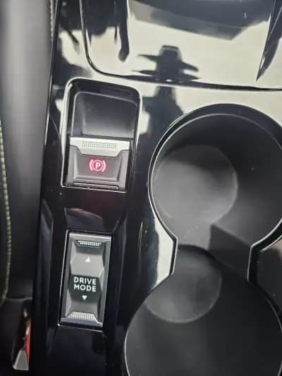 Sell Peugeot 2008 2021 - 19500 EUR, 61150 km - AUTO.MOTO.pt