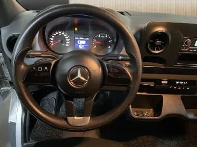 Sell Mercedes-Benz Sprinter 2018 - 27950 EUR, 188000 km - AUTO.MOTO.pt