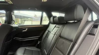 Sell Mercedes-Benz E 200 2015 - 21900 EUR, 190700 km - AUTO.MOTO.pt