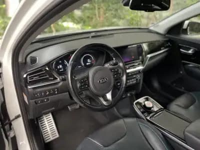 Sell Kia e-Niro 2021 - 33500 EUR, 69000 km - AUTO.MOTO.pt