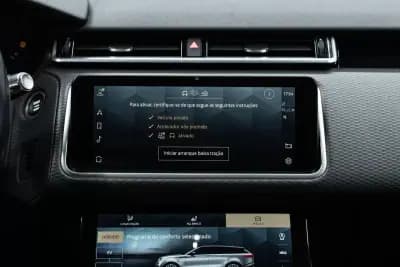 Vendo Land Rover Range Rover Velar 2021 - 52950 EUR, 67000 km - AUTO.MOTO.pt