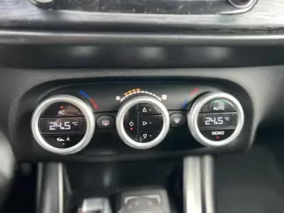 Vendo Alfa Romeo Giulietta 2018 - 15950 EUR, 122241 km - AUTO.MOTO.pt