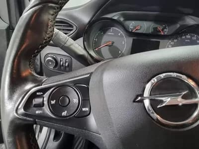 Sell Opel Crossland X 2019 - 16900 EUR, 114000 km - AUTO.MOTO.pt