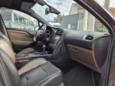 Vendo Citroën DS4 2012 - 11400 EUR, 214040 km - AUTO.MOTO.pt