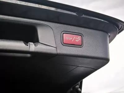 Sell Mercedes-Benz GLC 200 2020 - 37950 EUR, 150427 km - AUTO.MOTO.pt