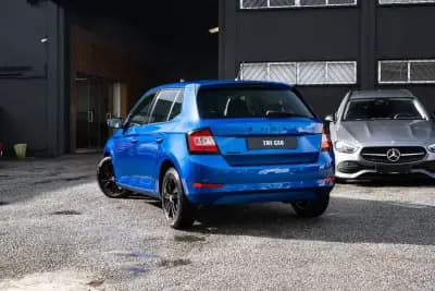 Sell Skoda Fabia 2021 - 10999 EUR, 120000 km - AUTO.MOTO.pt