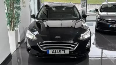 Vendo Ford Focus SW 2021 - 12999 EUR, 160121 km - AUTO.MOTO.pt