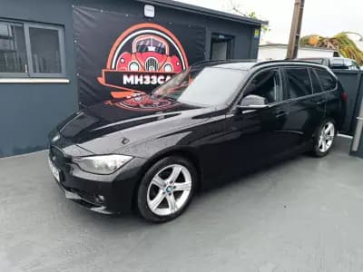 Vendo BMW 318 2012 - 12890 EUR, 205182 km - AUTO.MOTO.pt