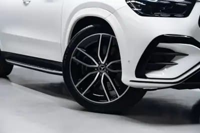 Sell Mercedes-Benz GLE 350 2024 - 94950 EUR, 13000 km - AUTO.MOTO.pt