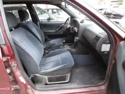 Vendo Volkswagen Passat 1994 - 2250 EUR, 333645 km - AUTO.MOTO.pt