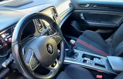 Sell Renault Mégane 2021 - 19900 EUR, 85000 km - AUTO.MOTO.pt