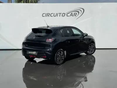 Sell Peugeot 208 2022 - 14500 EUR, 61593 km - AUTO.MOTO.pt