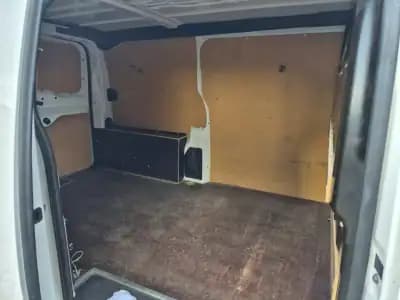 Vendo Peugeot Expert 2020 - 12950 EUR, 124434 km - AUTO.MOTO.pt