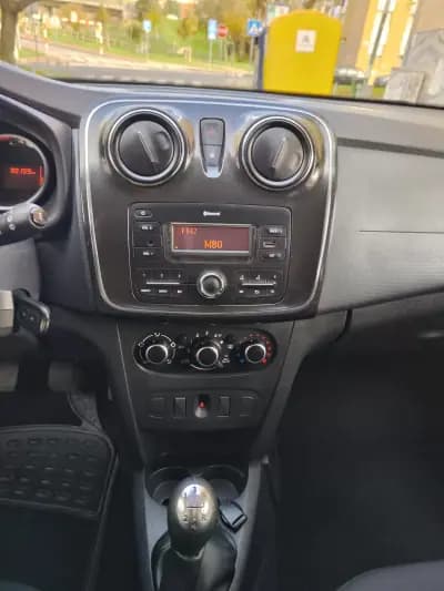 Vendo Dacia Logan MCV 2019 - 8480 EUR, 90100 km - AUTO.MOTO.pt