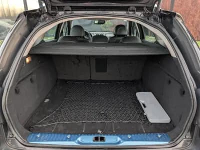 Vendo Peugeot 407 SW 2004 - 3500 EUR, 256167 km - AUTO.MOTO.pt