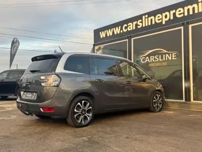 Vendo Citroën C4 Spacetourer 2020 - 16700 EUR, 124190 km - AUTO.MOTO.pt