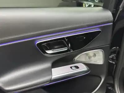 Vendo Mercedes-Benz E 300 2024 - 61500 EUR, 63000 km - AUTO.MOTO.pt