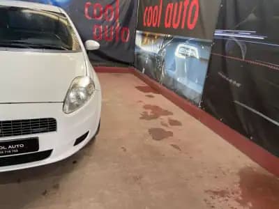 Vendo Fiat Punto 2008 - 2999 EUR, 233000 km - AUTO.MOTO.pt