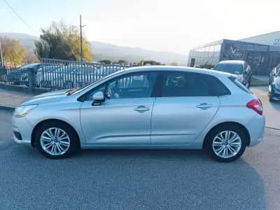 Vendo Citroën C4 2015 - 11500 EUR, 53000 km - AUTO.MOTO.pt
