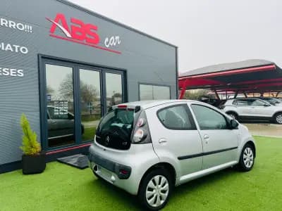 Sell Citroën C1 2012 - 6900 EUR, 90000 km - AUTO.MOTO.pt