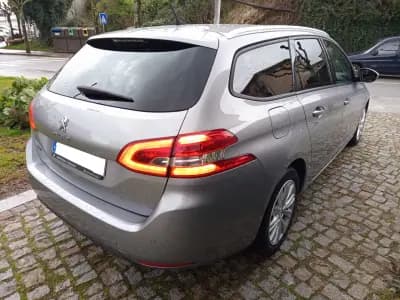 Sell Peugeot 308 SW 2019 - 12990 EUR, 147066 km - AUTO.MOTO.pt