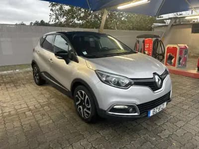 Vendo Renault Captur 2014 - 12250 EUR, 184000 km - AUTO.MOTO.pt