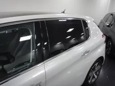 Sell Peugeot 308 2016 - 10900 EUR, 136000 km - AUTO.MOTO.pt