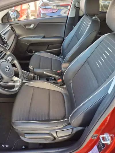 Sell Kia Rio 2021 - 15500 EUR, 70500 km - AUTO.MOTO.pt