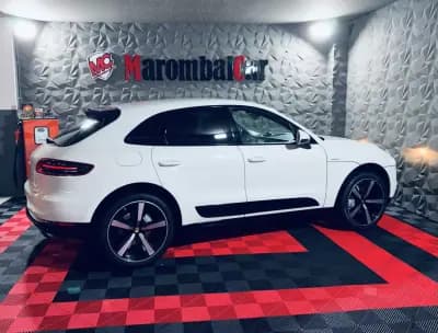 Sell Porsche Macan 2014 - 42990 EUR, 205232 km - AUTO.MOTO.pt