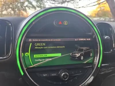 Vendo MINI Countryman 2018 - 26500 EUR, 94200 km - AUTO.MOTO.pt